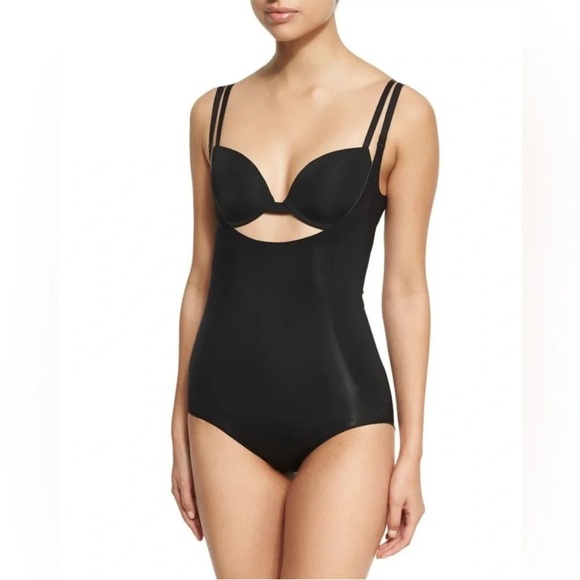 SPANX OnCore Open-Bust Bodysuit Small Black - Picture 8 of 8